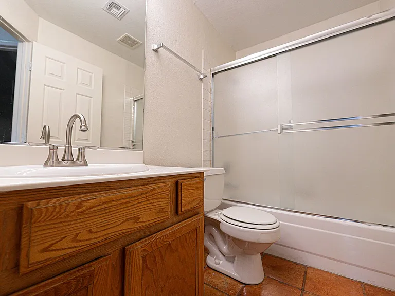 6357 Formula Way — Photo 16