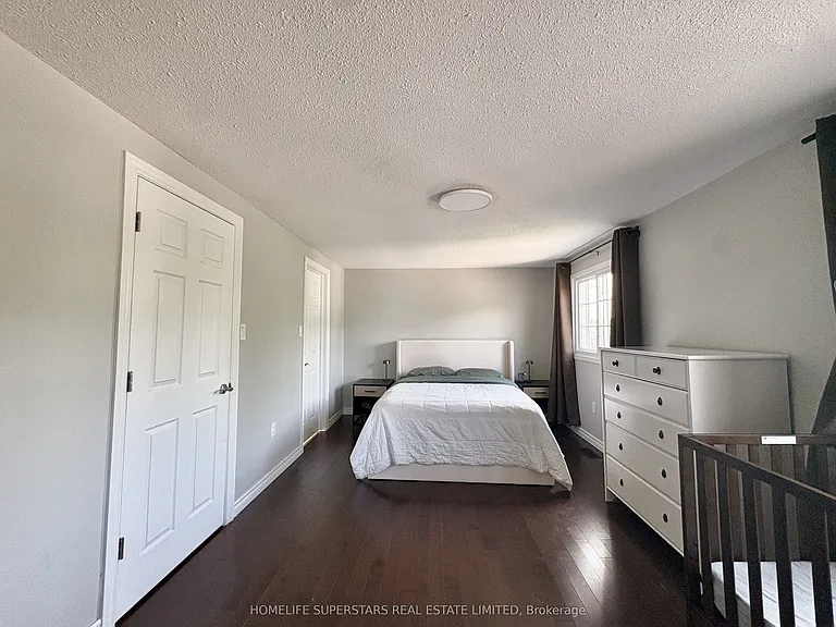 77 Horning Dr E — Photo 4