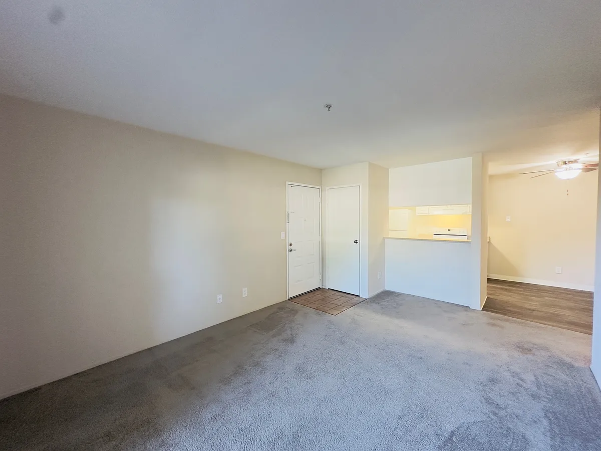 Building Photo - 5551 Jacquiline Way #5