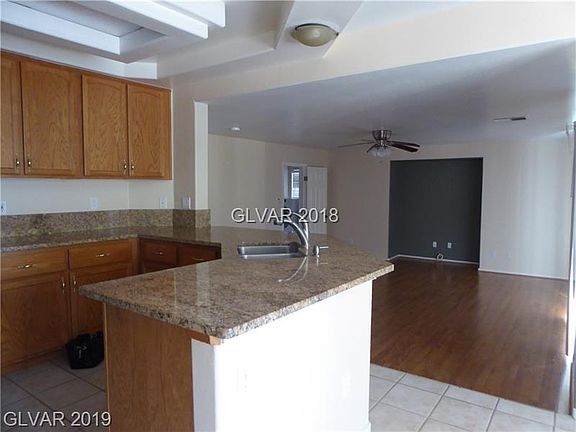 3rd image of 10097 Flagstaff Butte Ave
