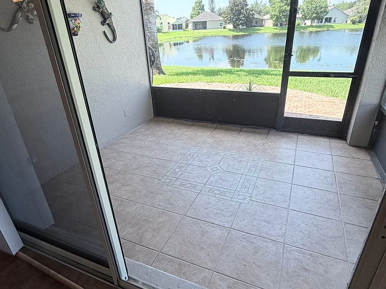 5373 Outlook Dr — Photo 7