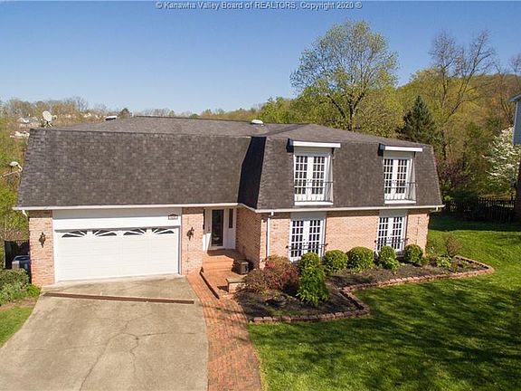 2nd image of 1421 Princess Dr