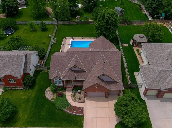 127 N Forestview St, Wichita, KS 67235