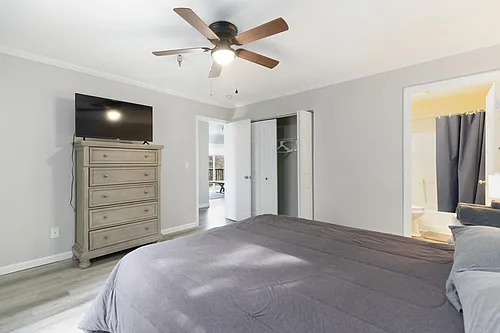 300 Stewart Ln Photo 1