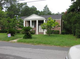 121 Baratara Dr, Chickasaw, AL 36611