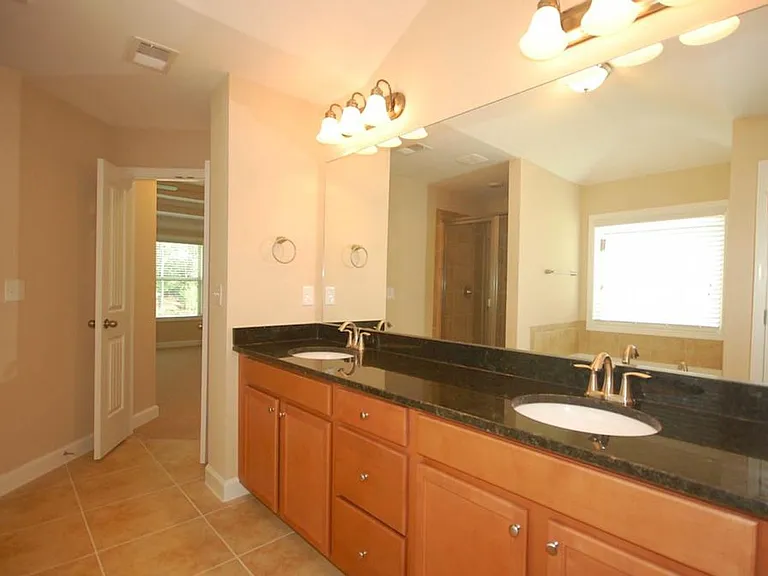 235 Haney Rd — Photo 22