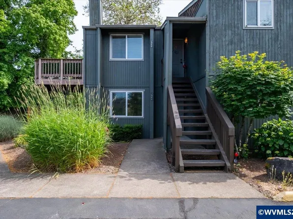 2864 Newton Pl, Philomath, OR 97370