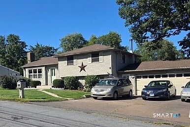1st image of 53 Holiday Hill Road