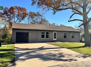 5141 N Wayne Ave, Kansas City, MO 64118