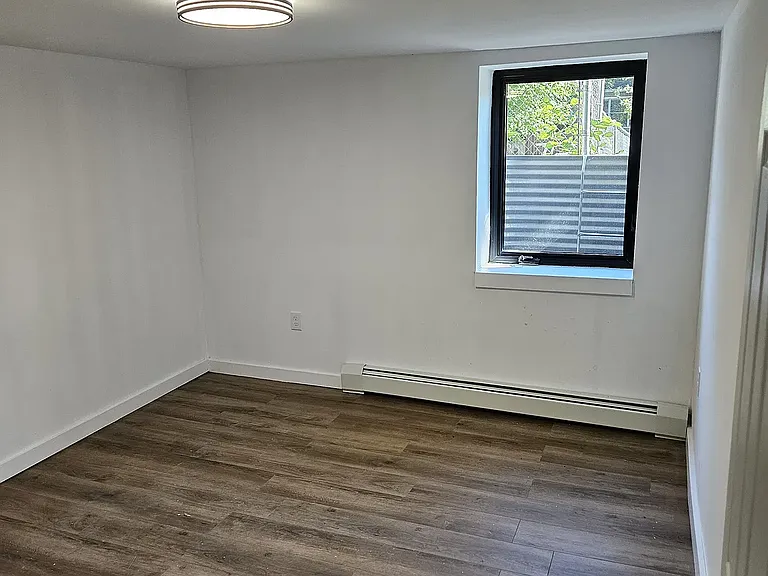 3545 Girard Ave S #3 — Photo 2
