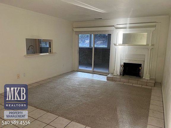 3rd image of 2304 Wood Gate Ln