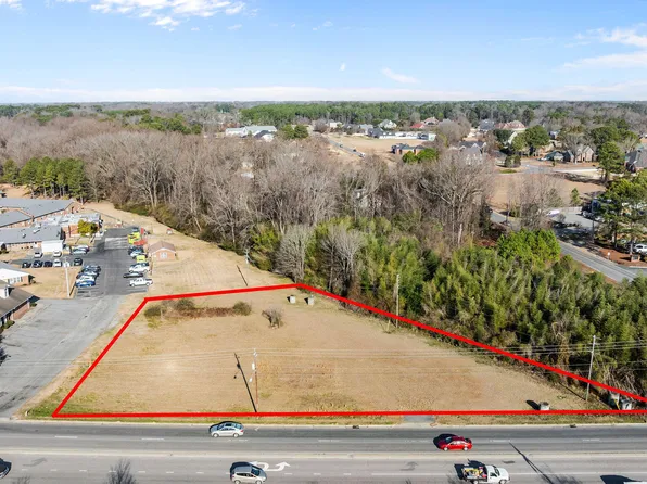 2405 Wayne Memorial Drive, Goldsboro, NC 27534