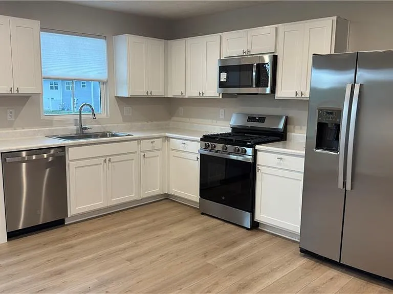 4034 Hemlock Ct — Photo 14
