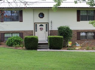 141 Ruth St, Corryton, TN 37721