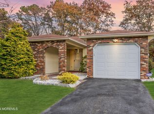 53 Blue Ridge Dr, Brick, NJ 08724