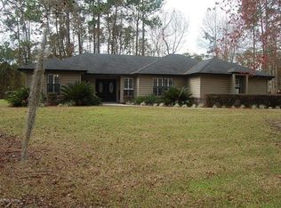 14734 Cape Dr E, Jacksonville, FL 32226