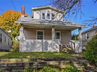 29 E Dartmore Ave, Akron, OH 44301