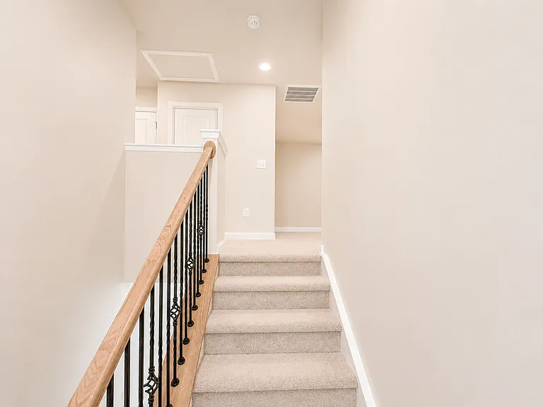 112 Holly Oak Ct — Photo 14