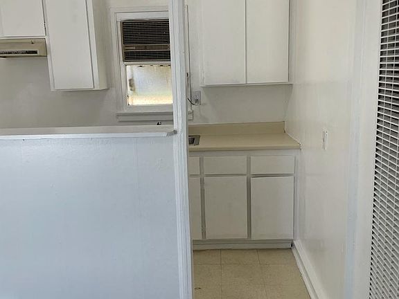 4th image of 17742 D St #12