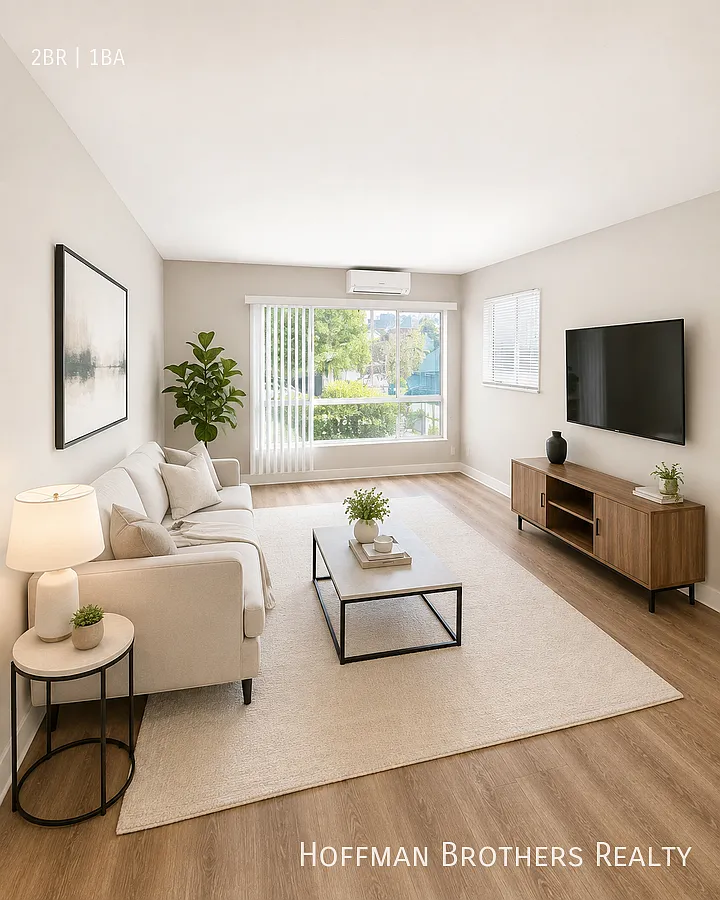 924 N Kingsley Dr Los Angeles, CA 90029 — Photo 1