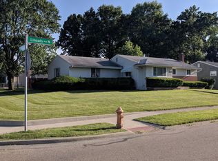 1021 E Lincoln Ave, Columbus, OH 43229