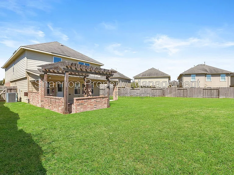 11711 Red Hummingbird Dr — Photo 35