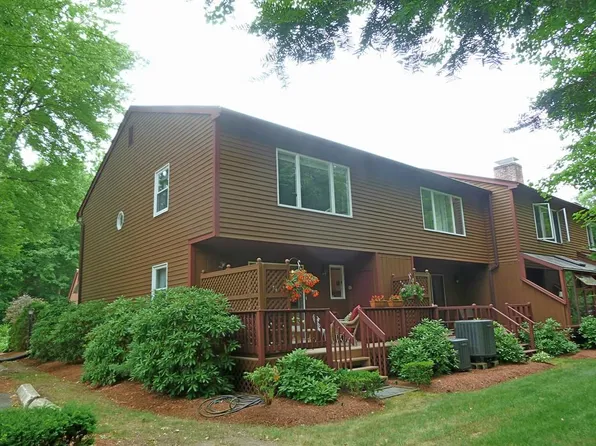 36 Warburton Way, Northampton, MA 01060