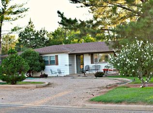 604 Avenue J, Olton, TX 79064
