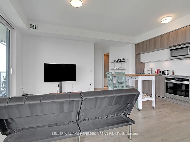 575 Bloor St E #3503 — Photo 11
