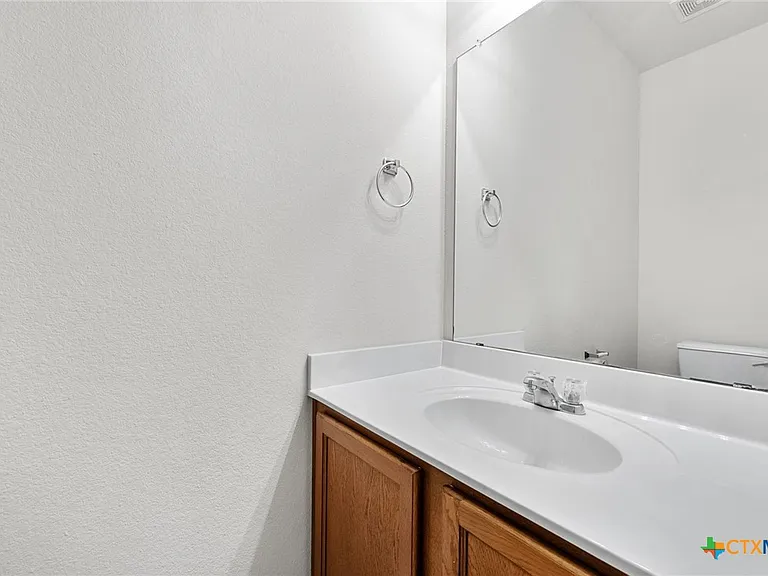 5101 Birmingham Cir — Photo 34