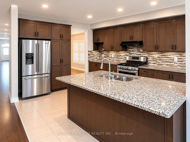186 Blair Creek Dr #UPPER — Photo 4