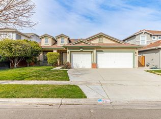 2399 Autumn Moon Way, Turlock, CA 95382