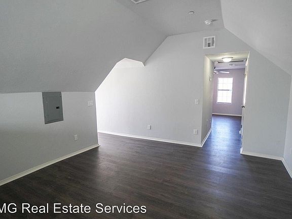 4th image of 414-416 Ferrill St #8222712