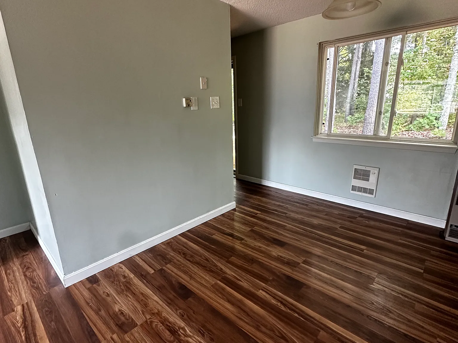 616 Portland St — Photo 4