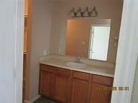 3 bed, 2.5 bath, 1615 sqft, $2,250 — Photo 2