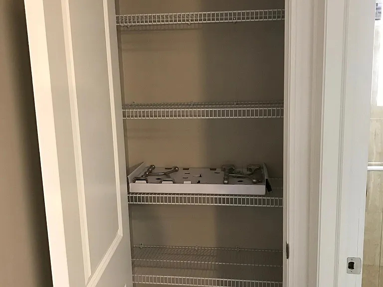 4602 Lawndale Ave #8 — Photo 8