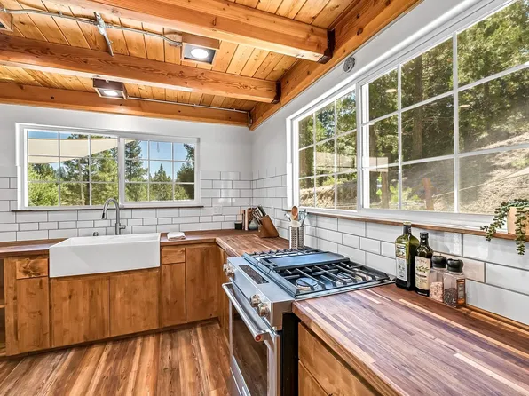 2170 Mourning Dove Ln, Clio, CA 96106