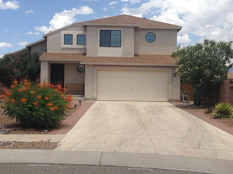 3272 W Avior Dr — Photo 1
