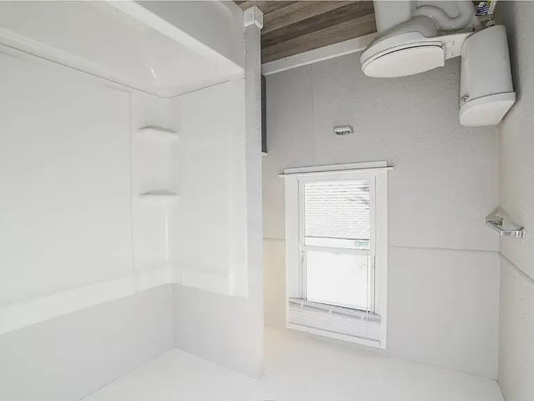 2706 N Peoria Ave — Photo 4
