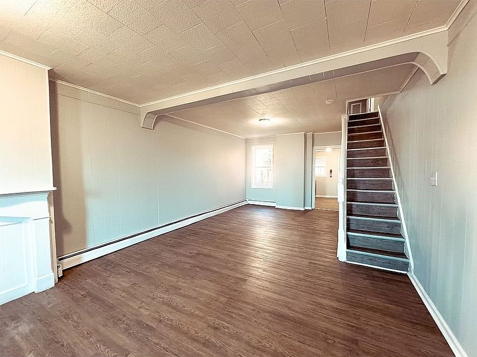 Dining Room/Living Room