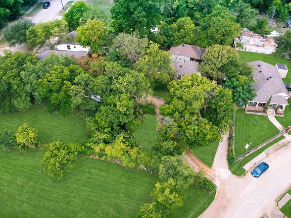4th image of 1136 Betterton Cir