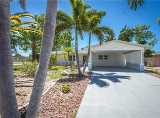 402 NE 14th Pl, Cape Coral, FL 33909