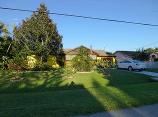 371 SE Whitmore Dr, Pt Saint Lucie, FL 34953