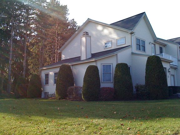 3rd image of 103 Vista Dr