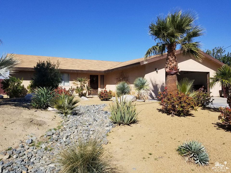 1st image of 80380 Avenue 43