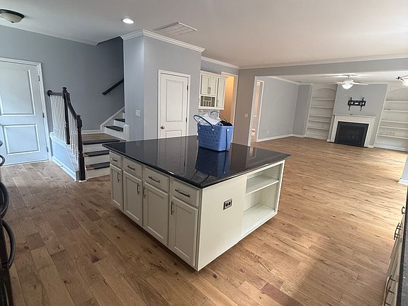 2nd image of 5050 Karriker Ct