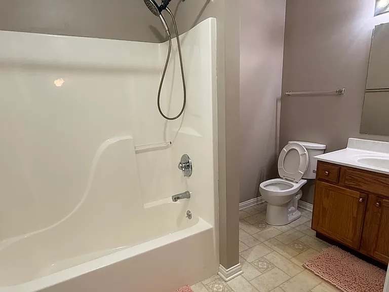 8120 Cedar Point Dr — Photo 6