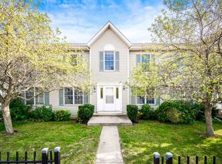 1109 E Shelbourne Dr, Normal, IL 61761