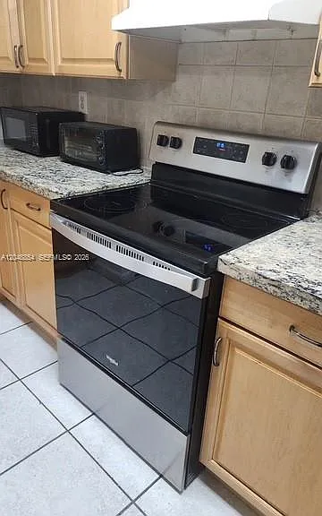9691 SW 138th Ave #QC2L — Photo 6