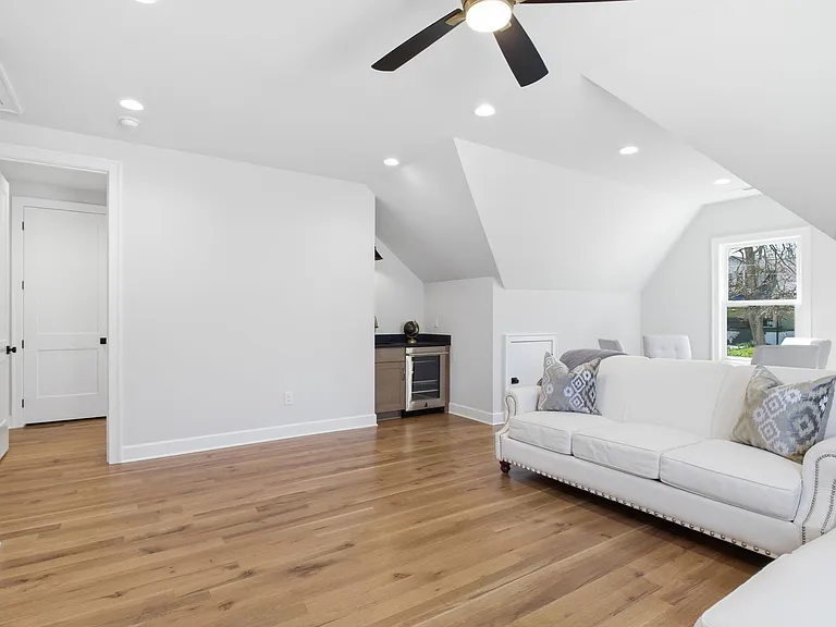 2704 Westwood Ave — Photo 47